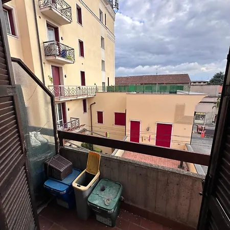 Rose 9 Palace