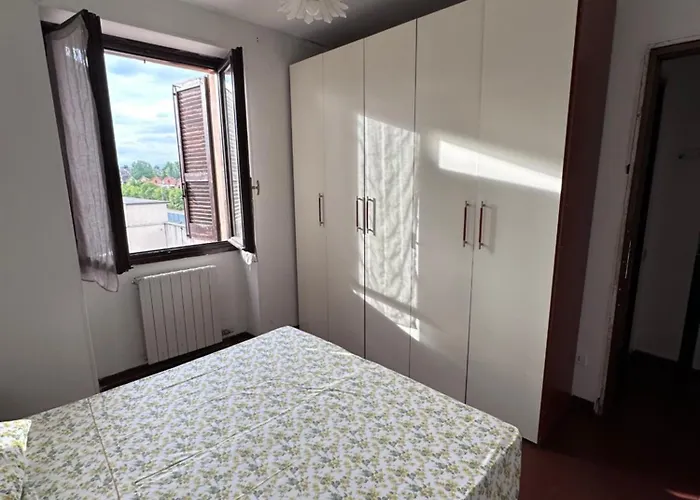 Rose 9 Palace ブレシア